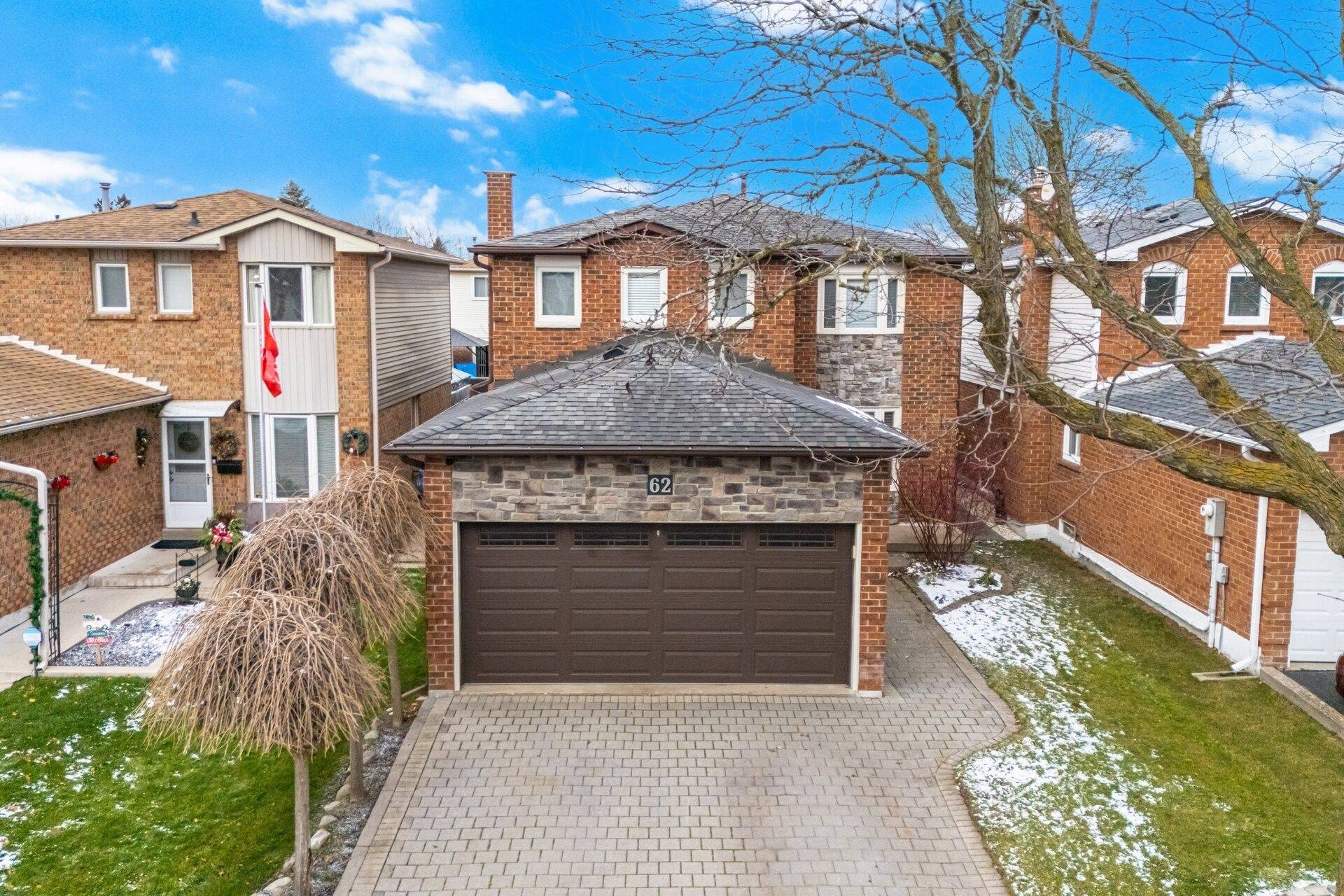 Brampton, ON L6Z 2C2,62 Oleander CRES