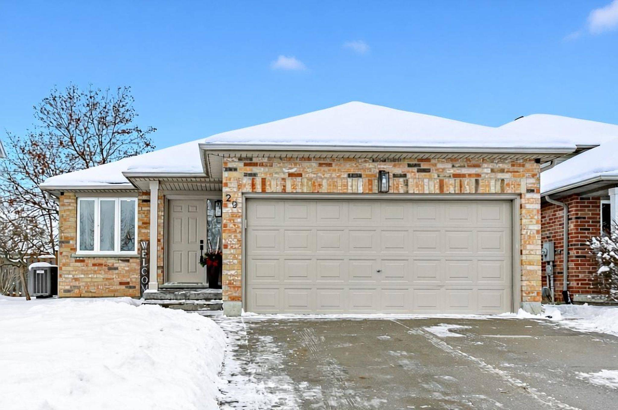 Strathroy-caradoc, ON N7G 4G4,29 Juniper CRES