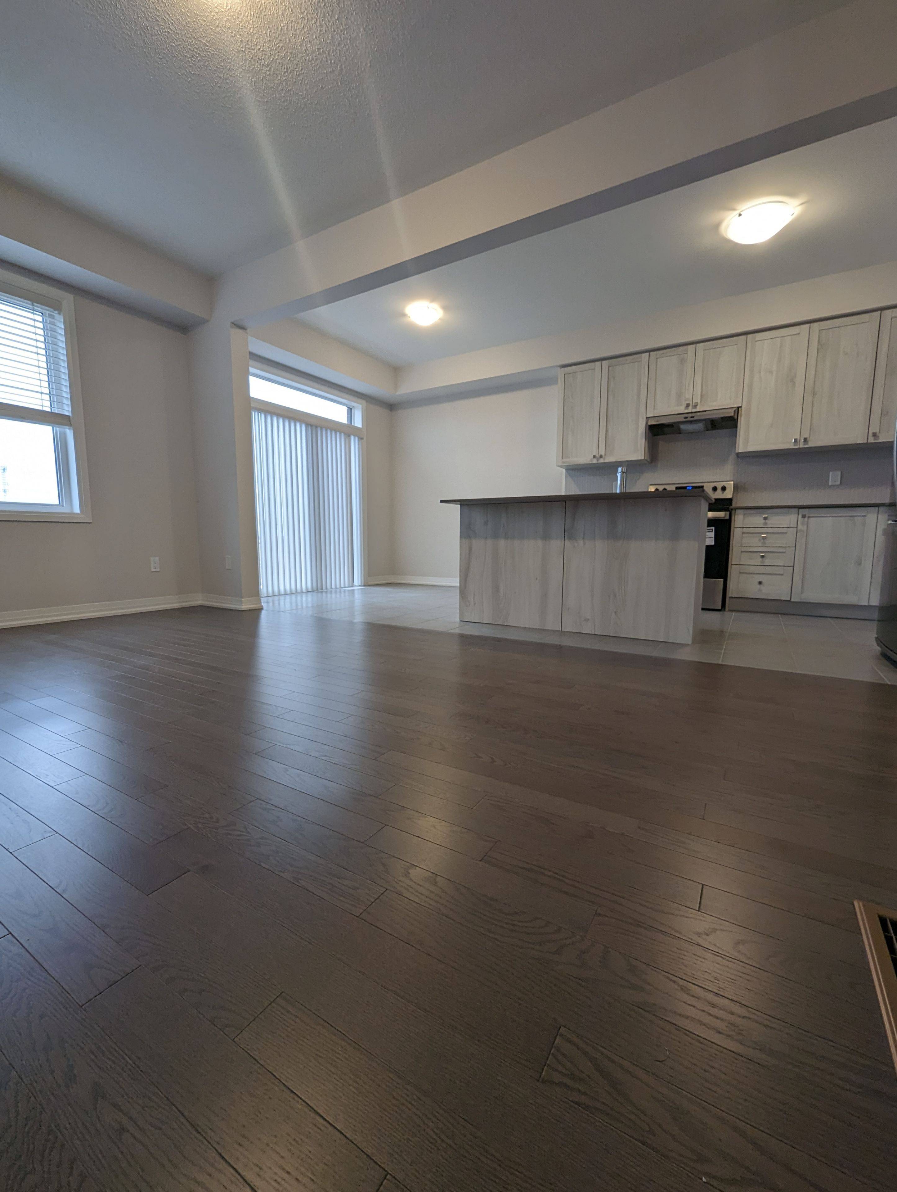 Hamilton, ON L0R 1W0,68 Freedom CRES