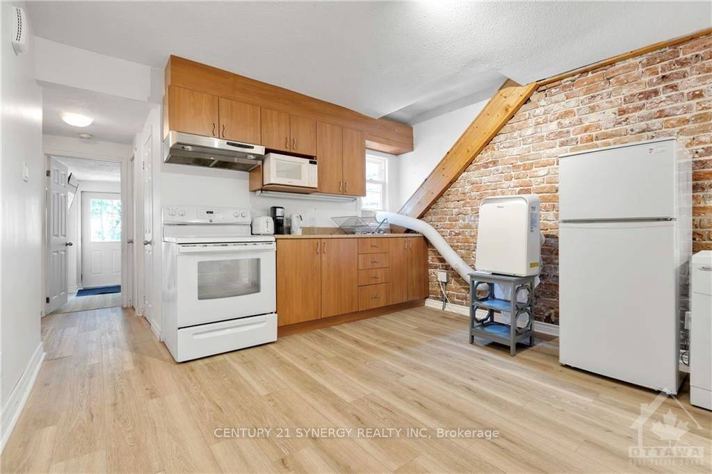 Lower Town - Sandy Hill, ON K1N 5K4,277 St Patrick ST