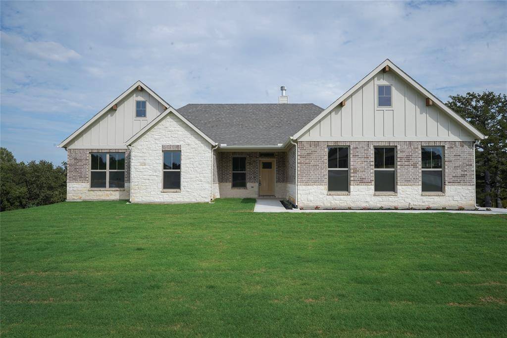 Springtown, TX 76082,9020 Valley Oak Court