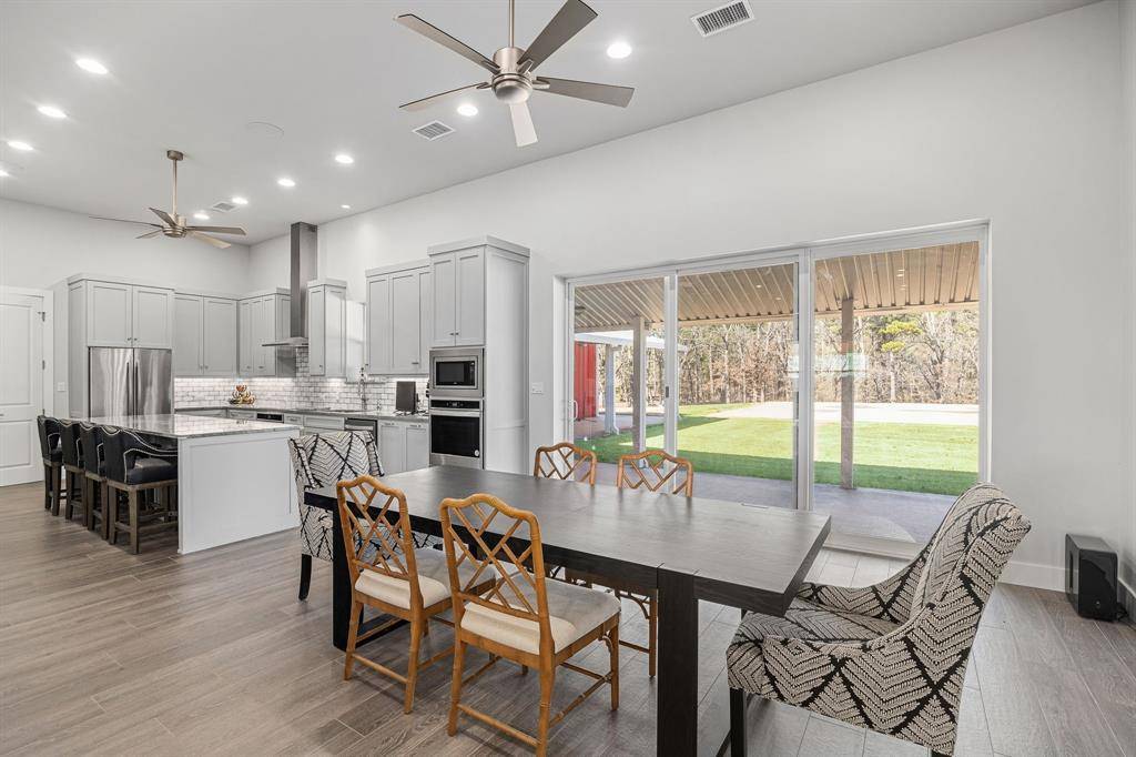 Lindale, TX 75771,21482 Fm 16 W