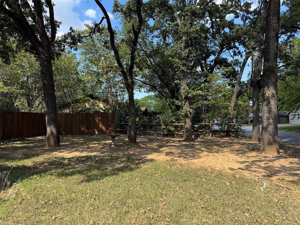 Arlington, TX 76013,522 Buffalo Drive