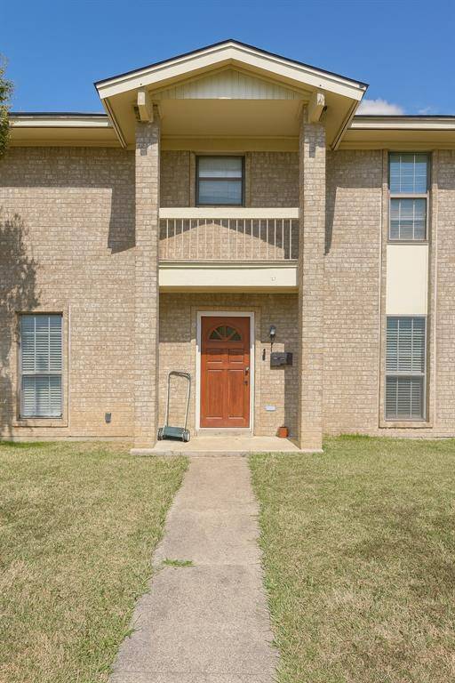 Carrollton, TX 75007,2214 Statler Drive