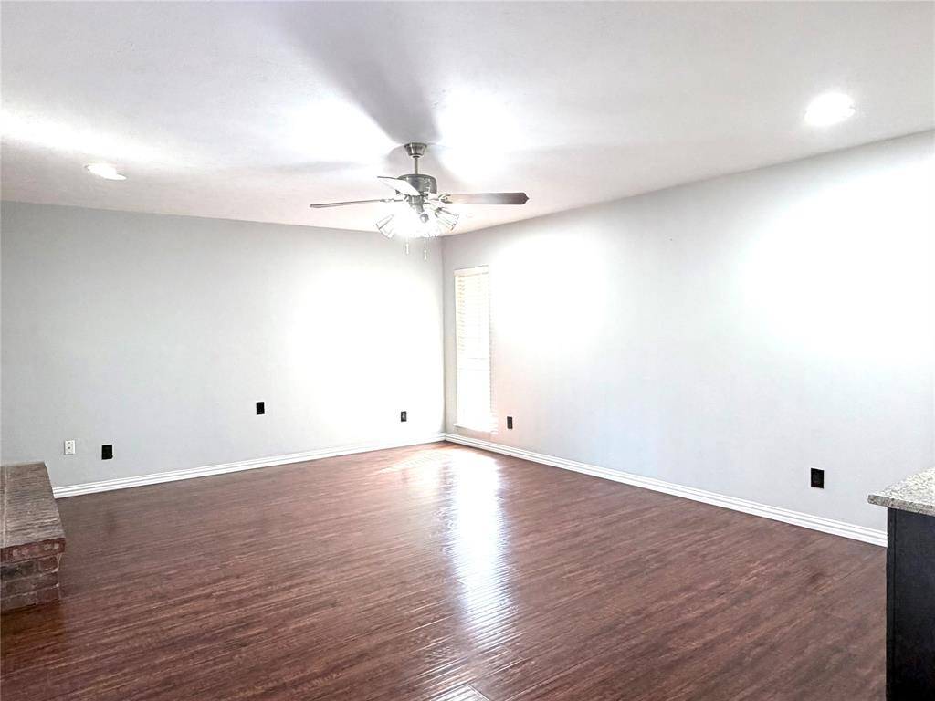 Coppell, TX 75019,220 Park Meadow Way