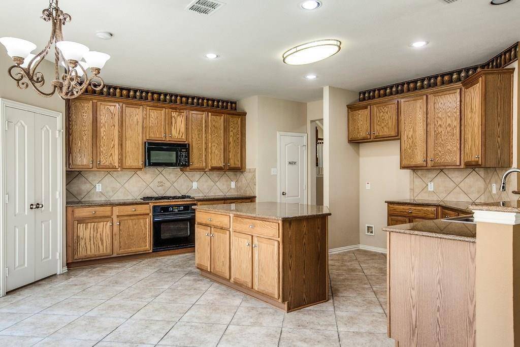 Lantana, TX 76226,8810 Weston Lane