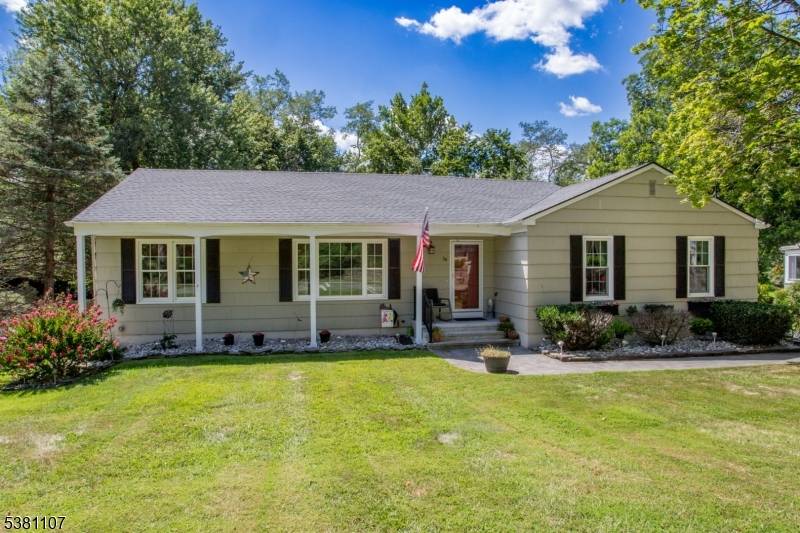 Stockton Boro, NJ 08559,36 S Main St