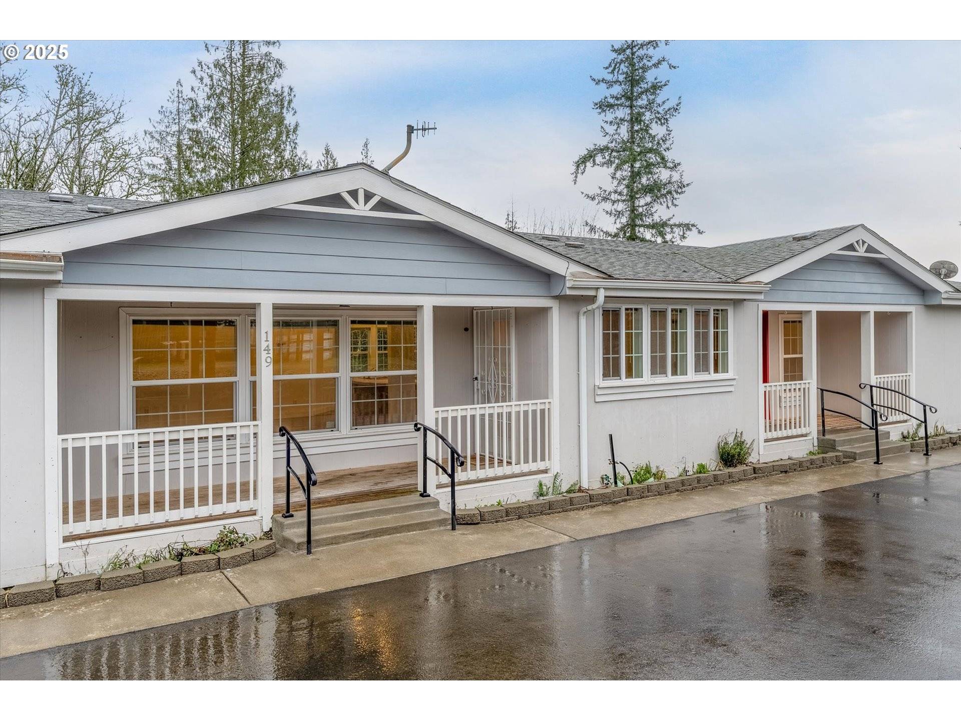 Kelso, WA 98626,149 TRAPPER LN