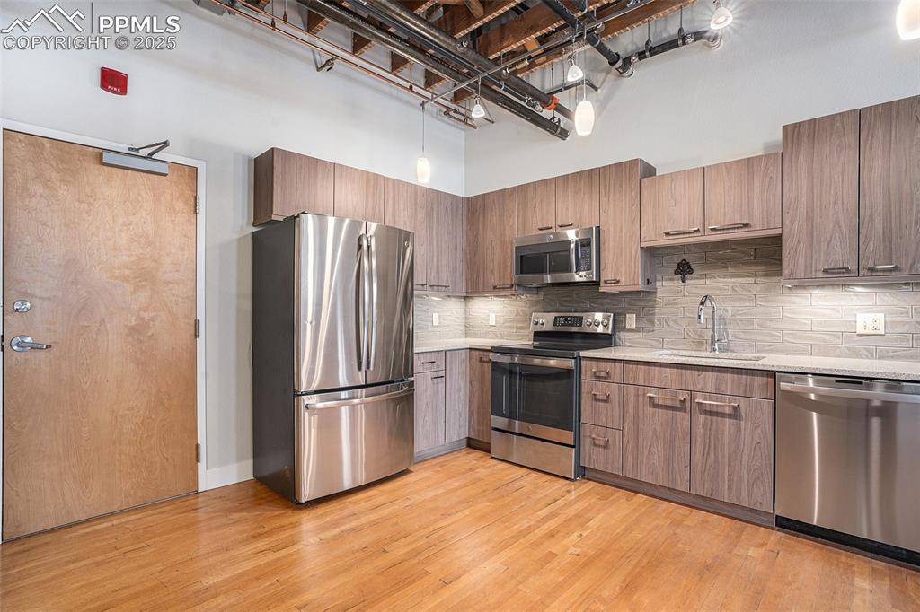 Colorado Springs, CO 80903,101 N Tejon ST #425