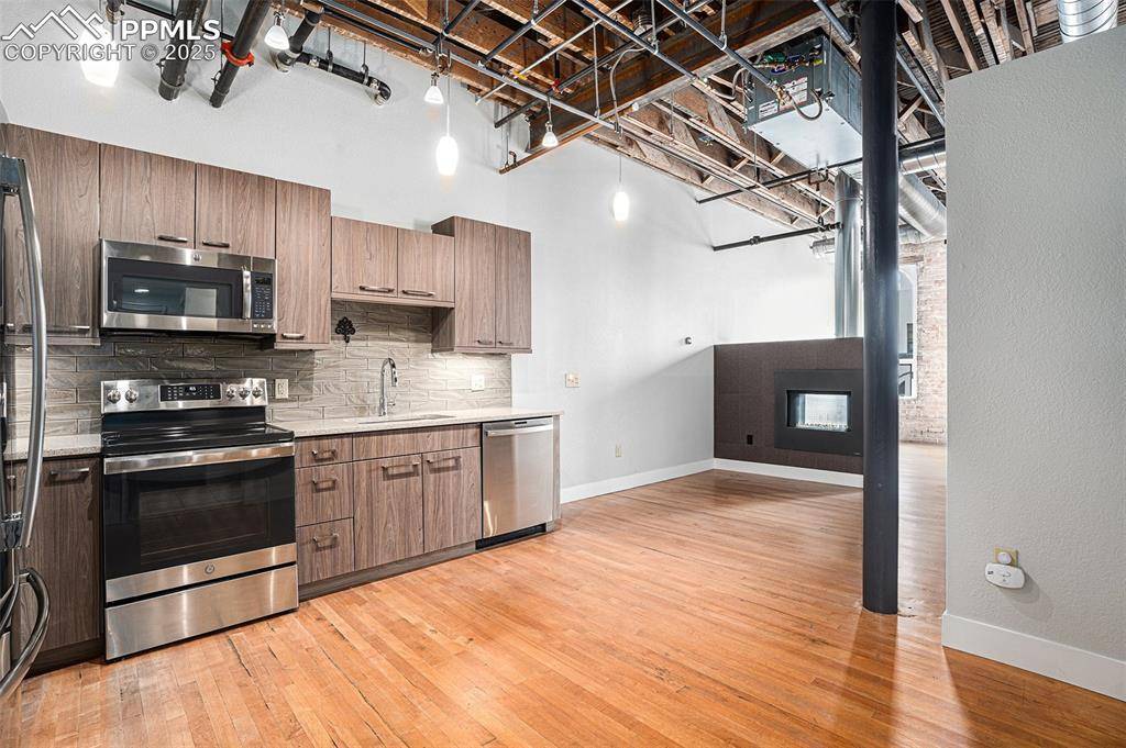 Colorado Springs, CO 80903,101 N Tejon ST #425