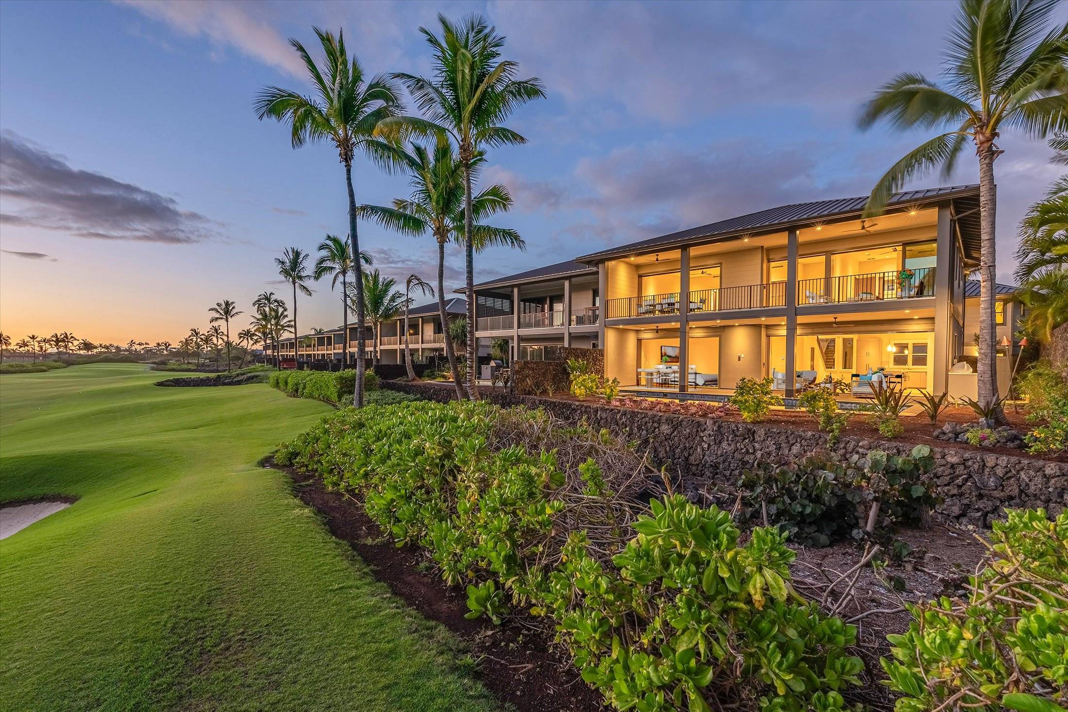 Kailua-kona, HI 96740,73-4804 HINAHINA RD #13