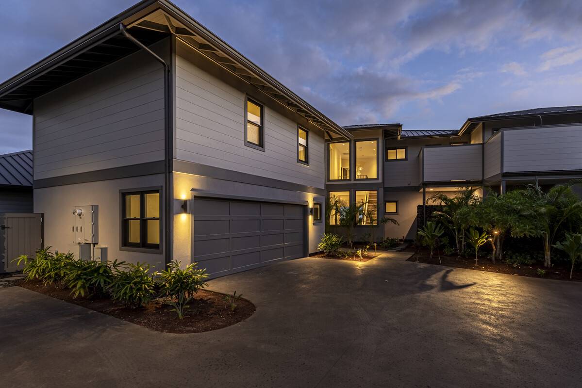 Kailua-kona, HI 96740,73-4804 HINAHINA RD #13