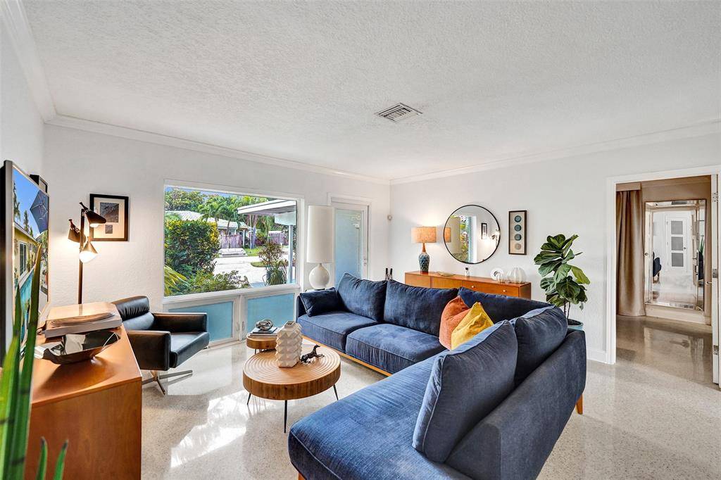 Oakland Park, FL 33334,3370 NE 17th Ave