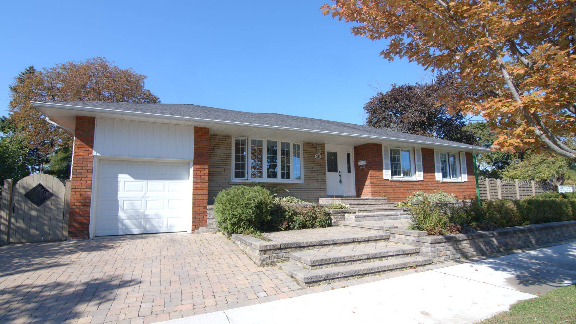 Toronto W08, ON M9C 3C1,40 Carsbrooke RD