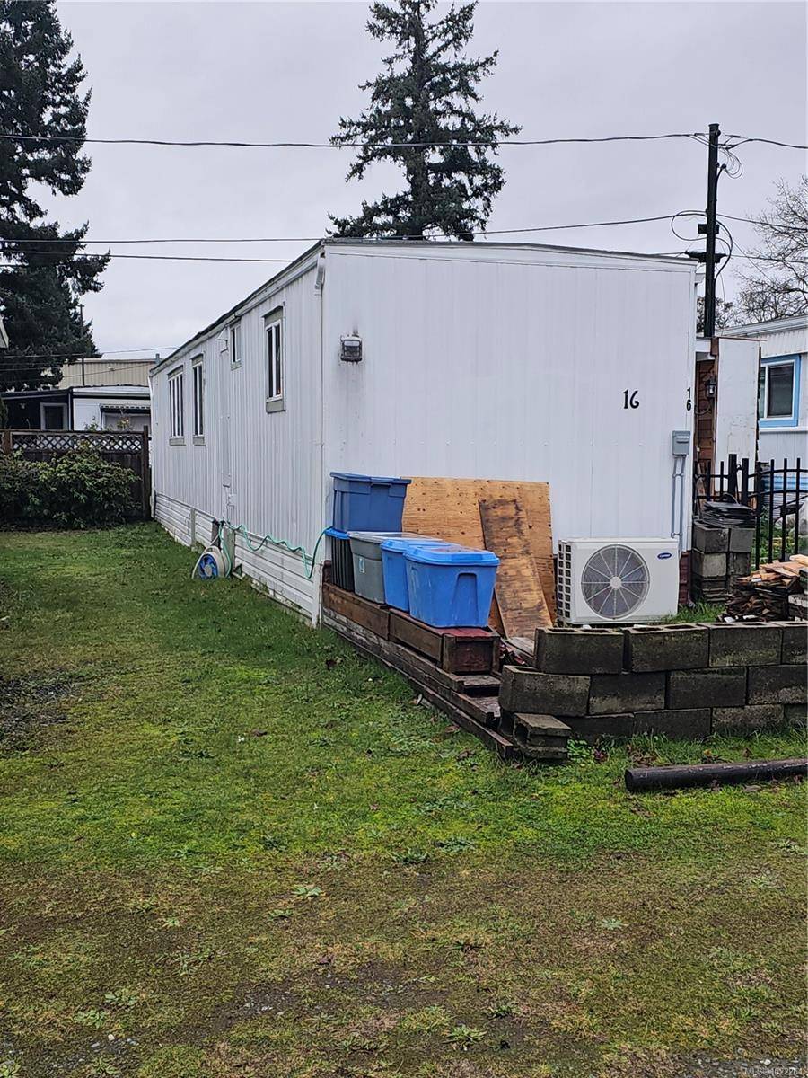 Langford, BC V9B 4C9,2780 Spencer Rd #16