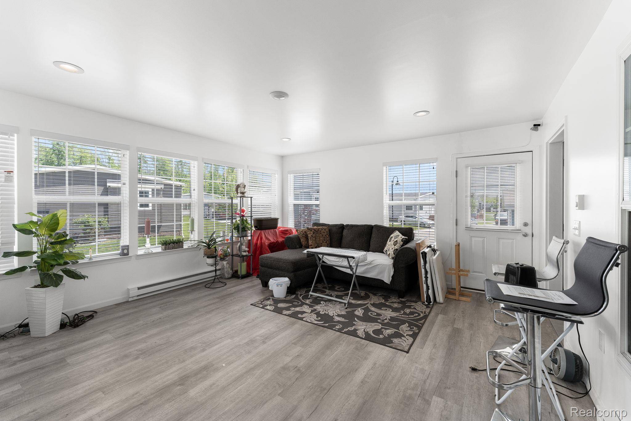 Willis, MI 48191,8551 Boyer DR