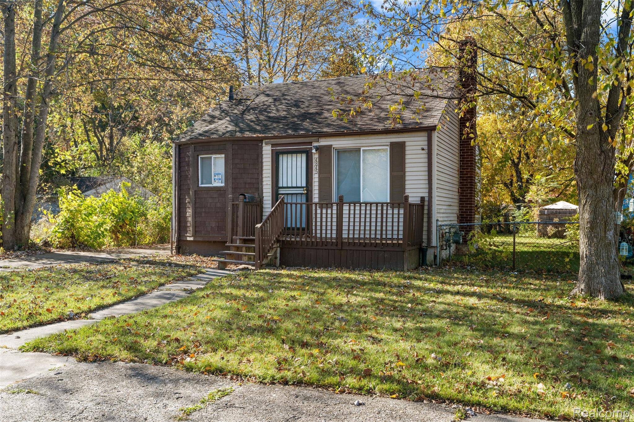 Detroit, MI 48228,9137 Meyers RD