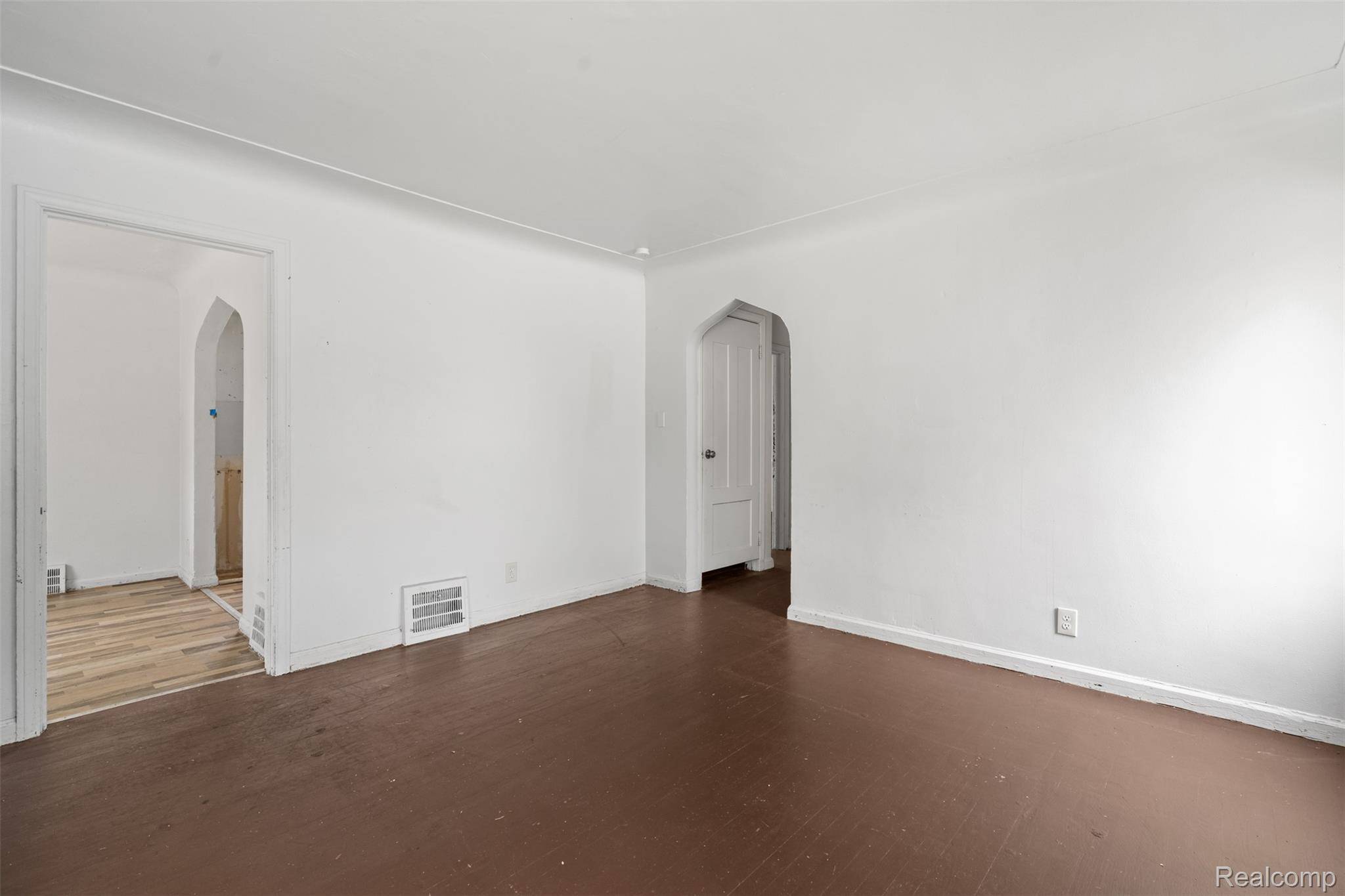 Detroit, MI 48234,18591 Brinker ST