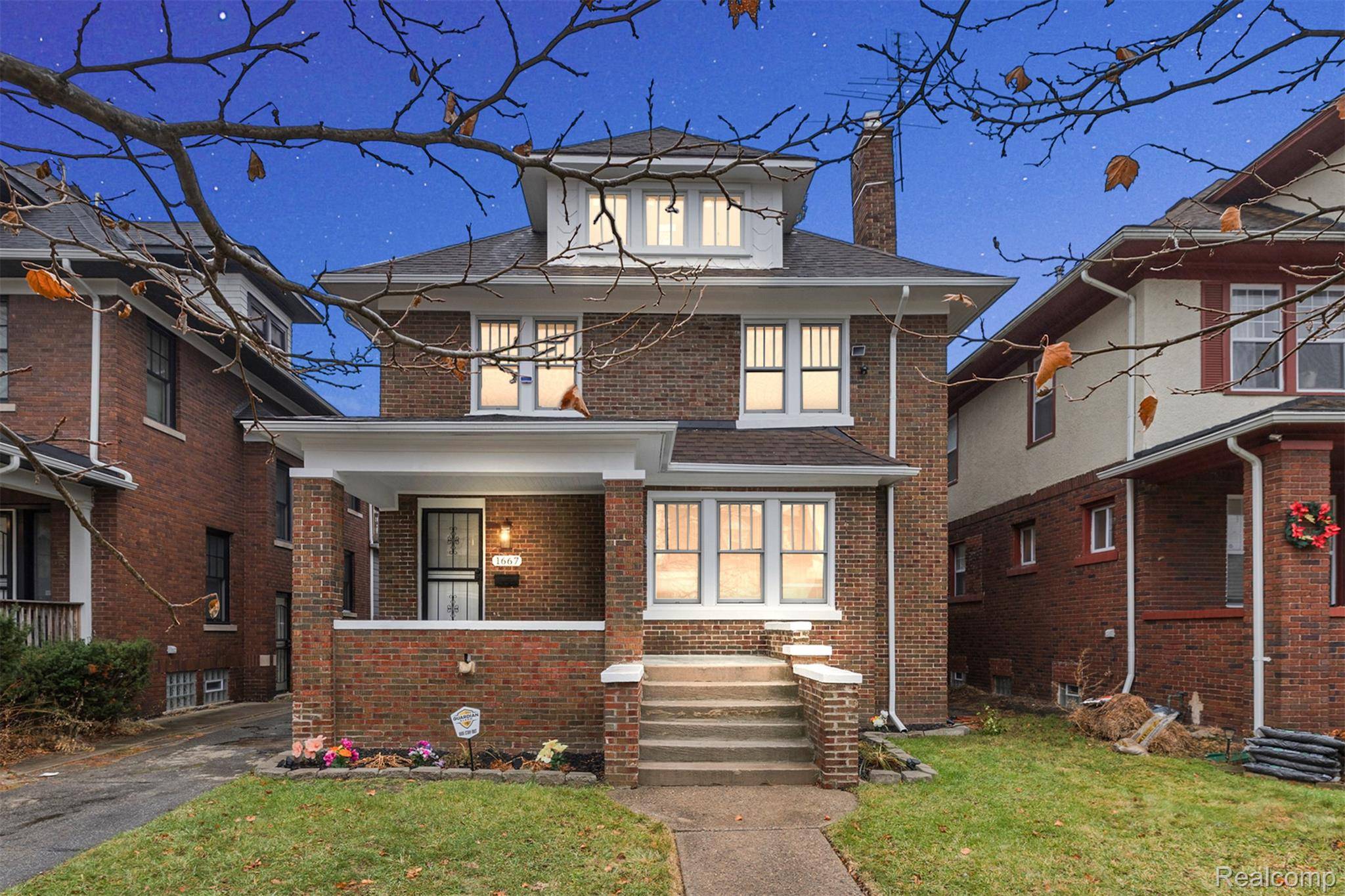 Detroit, MI 48206,1667 Edison ST