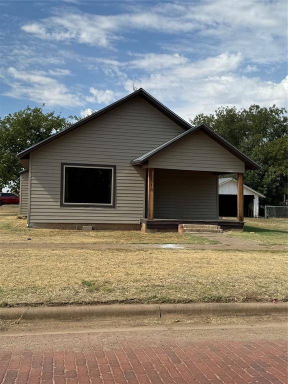 Quanah, TX 79252,510 Cain St