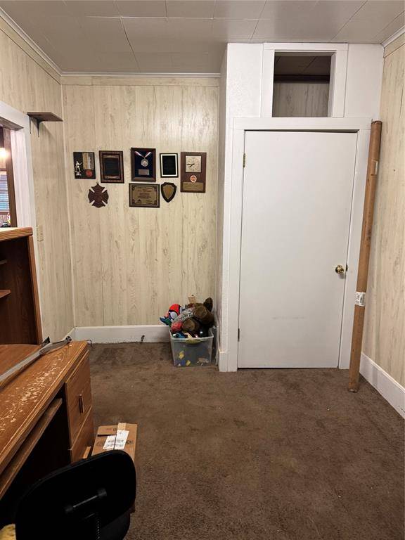 Quanah, TX 79252,303 E 8th Street