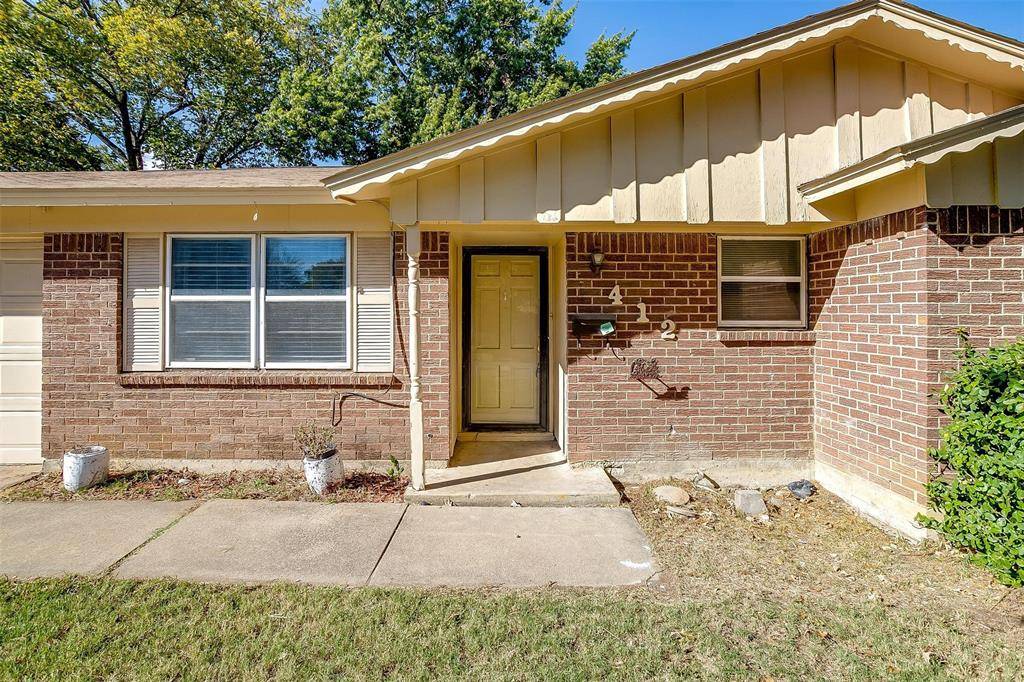 Burleson, TX 76028,412 Lena Lane