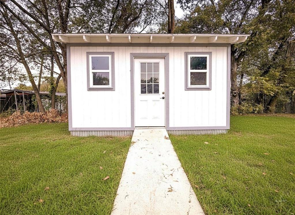 Dallas, TX 75217,1315 Whitley Drive