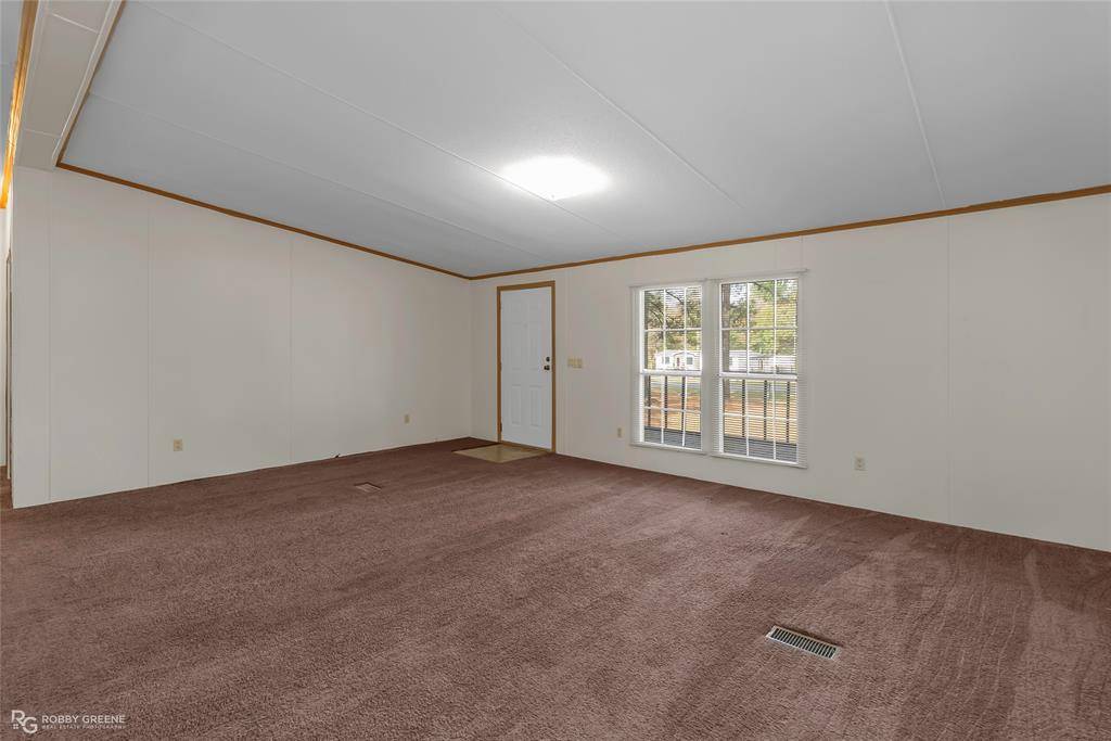 Gloster, LA 71030,194 Shanee Drive