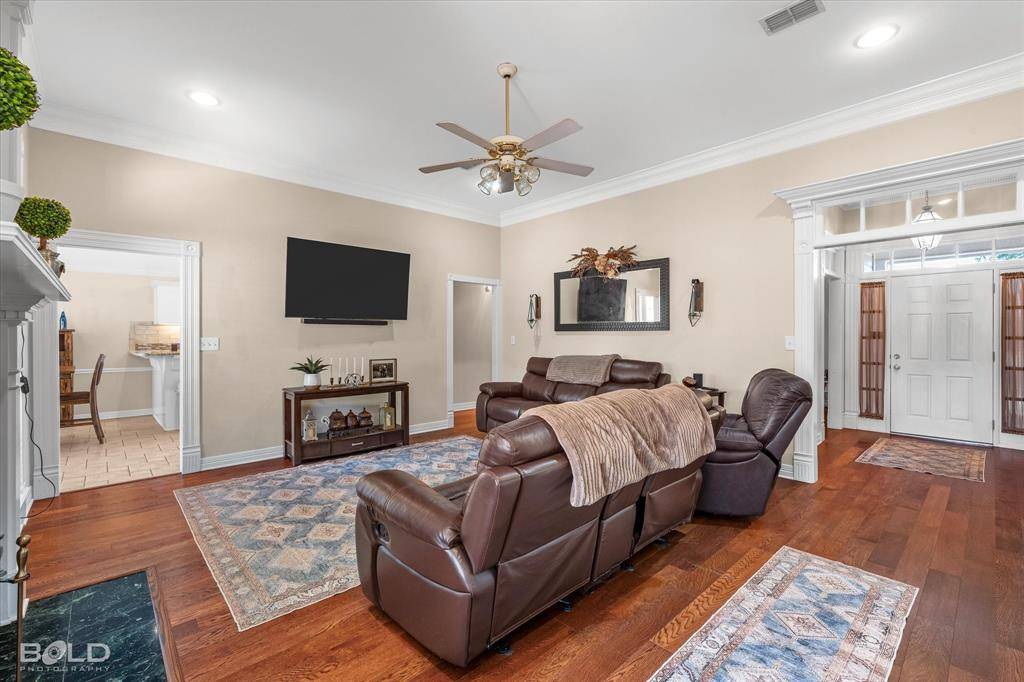 Bossier City, LA 71111,218 Ridgefield Drive