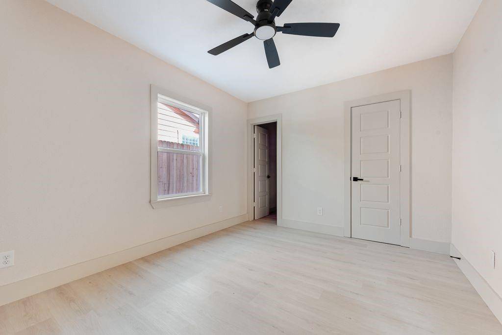 Fort Worth, TX 76119,4313 Eastover Avenue