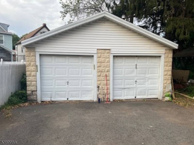 Elizabeth City, NJ 07202,455 W End Ave