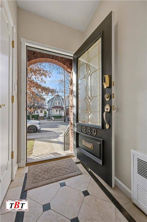 Brooklyn, NY 11210,1239 East 31st ST