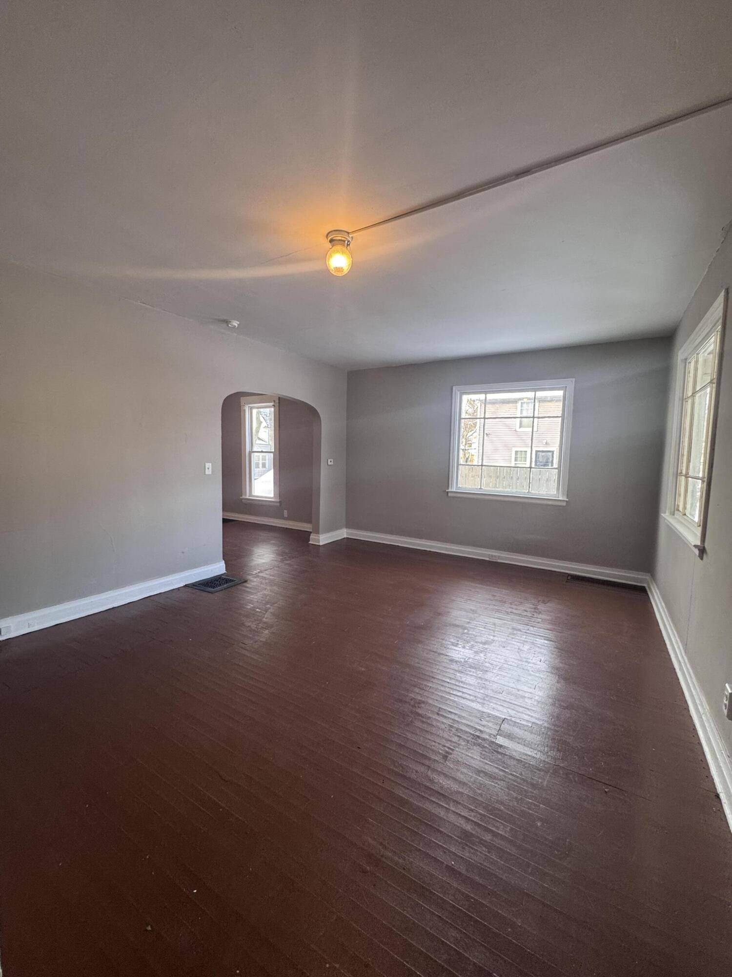 Grand Rapids, MI 49507,910 Prince Street SE