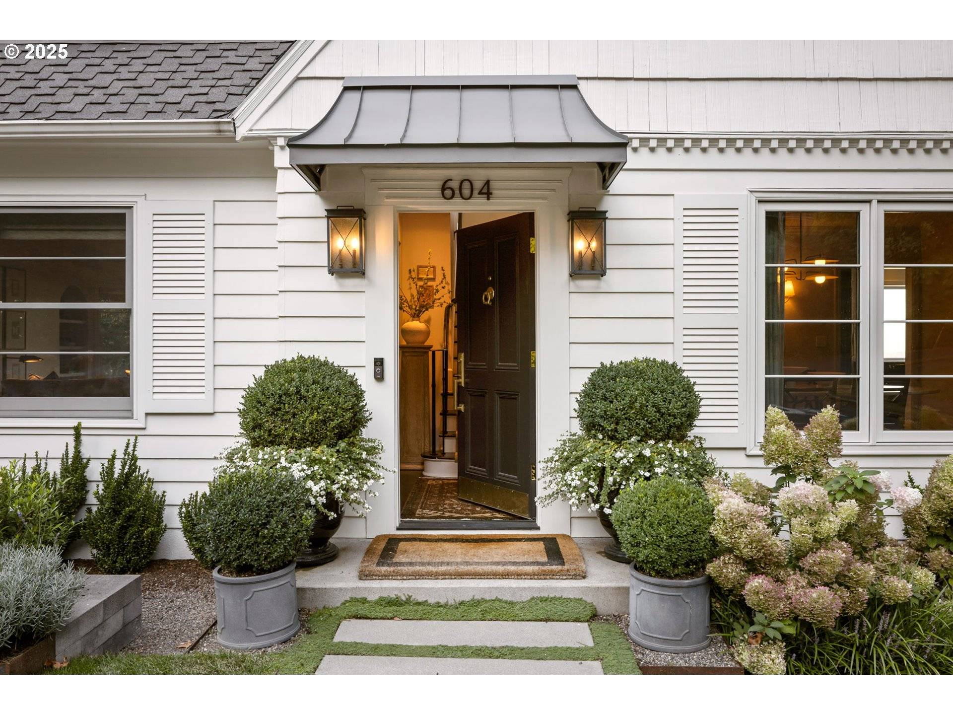 Portland, OR 97210,604 NW MACLEAY BLVD