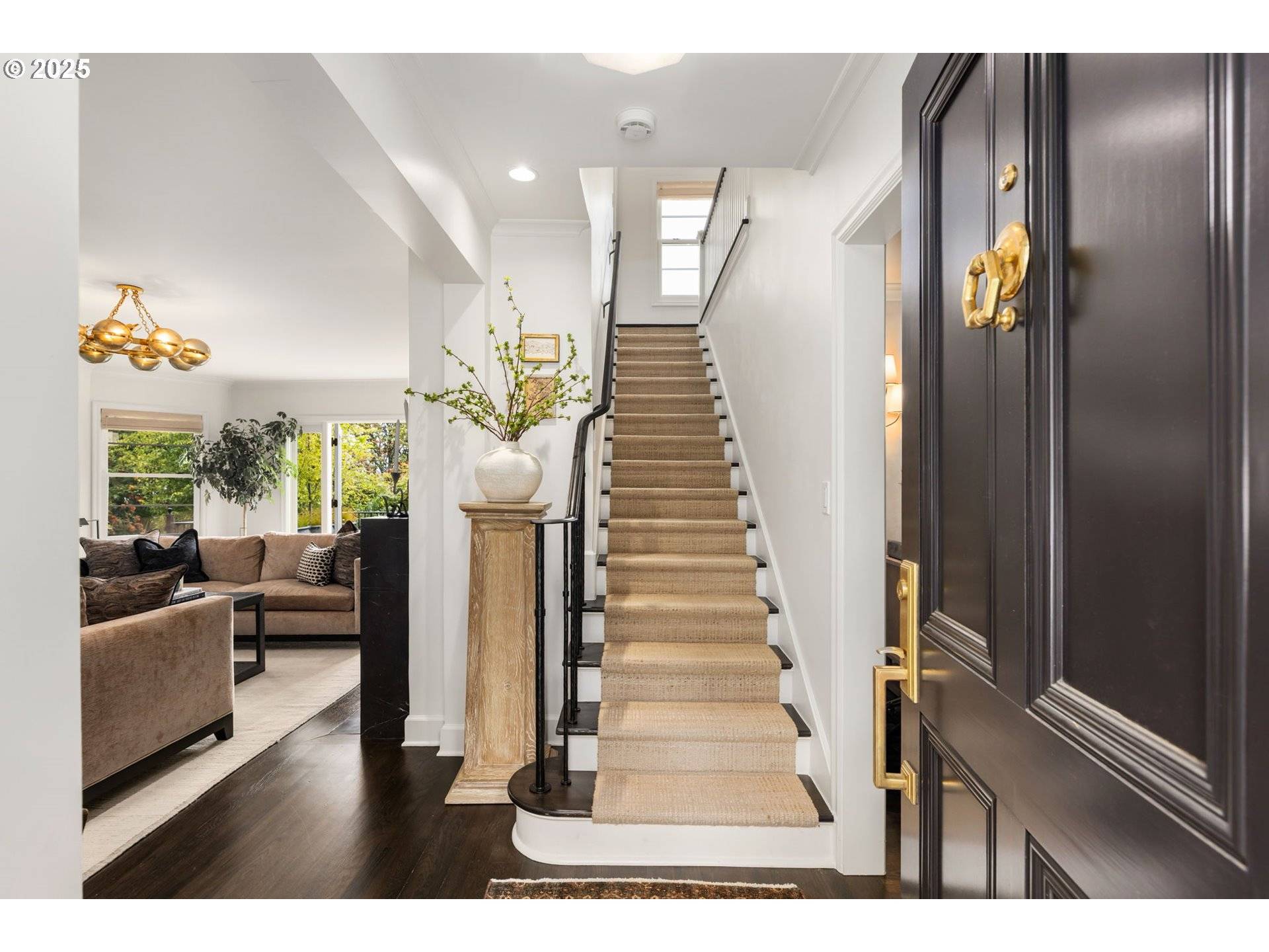 Portland, OR 97210,604 NW MACLEAY BLVD