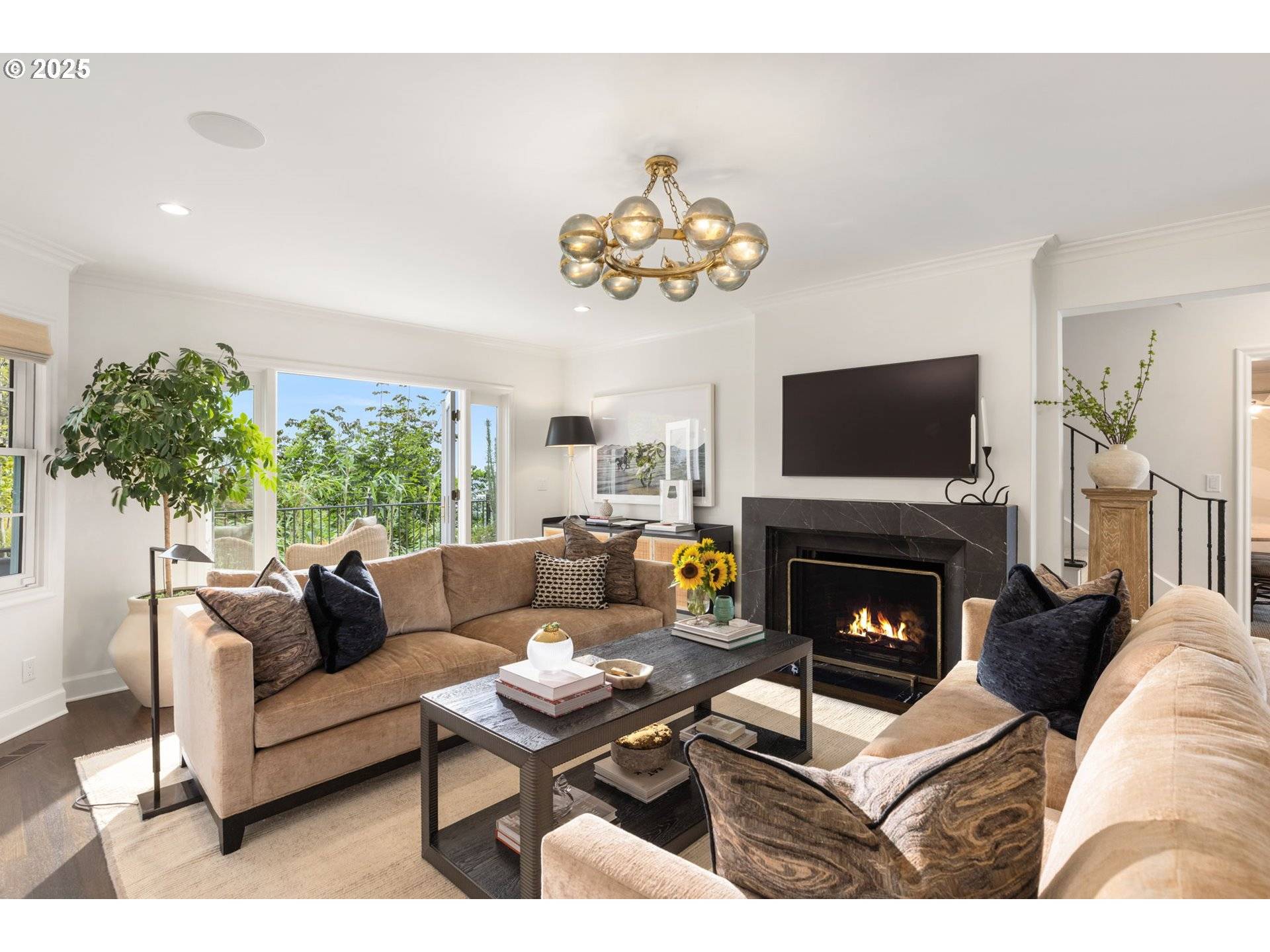 Portland, OR 97210,604 NW MACLEAY BLVD