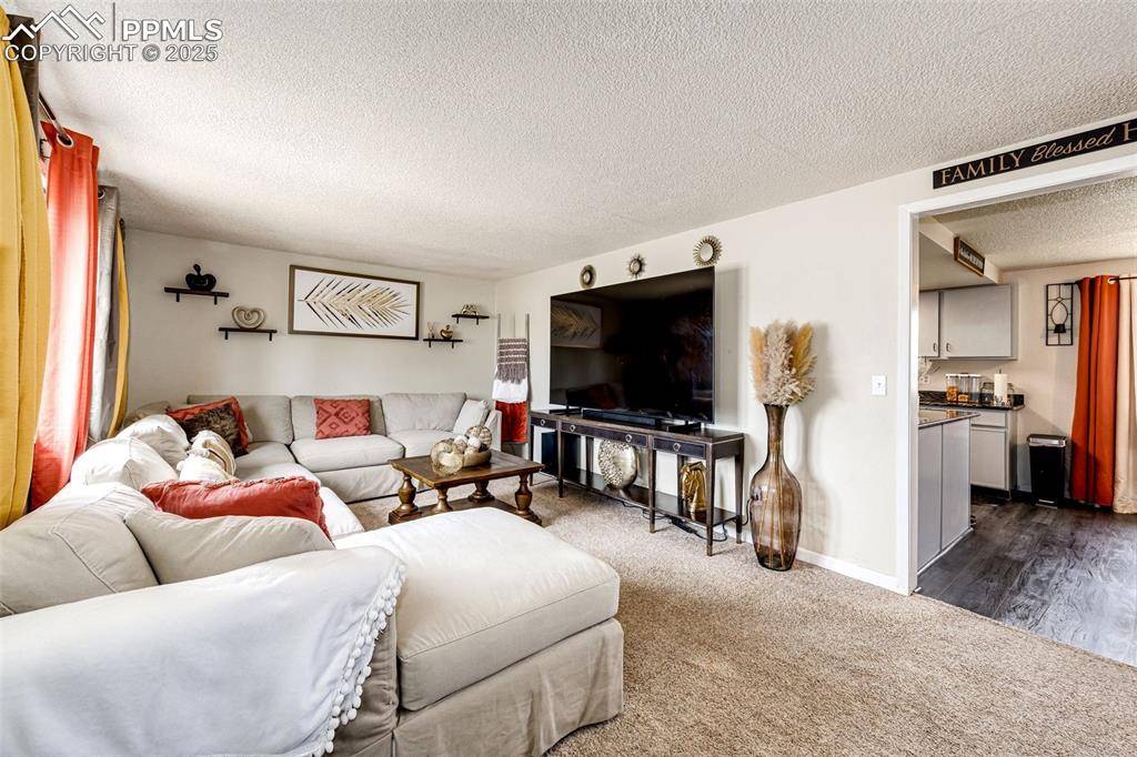 1085 6th ST, Limon, CO 80828