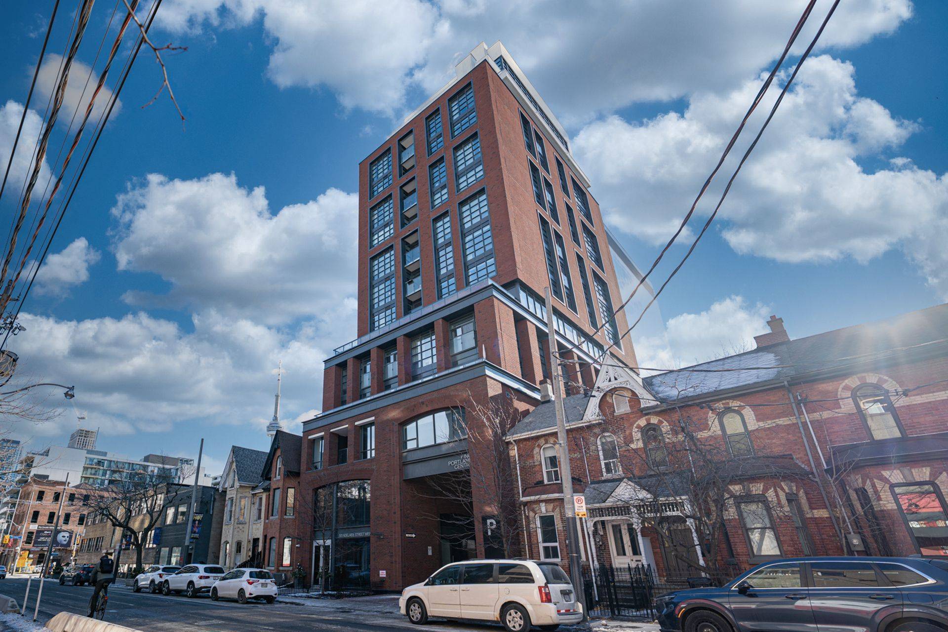 Toronto C01, ON M5V 1T4,501 Adelaide ST W #502