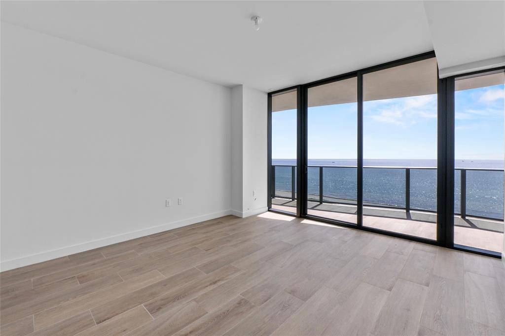 Pompano Beach, FL 33062,900 N Ocean Blvd. #702