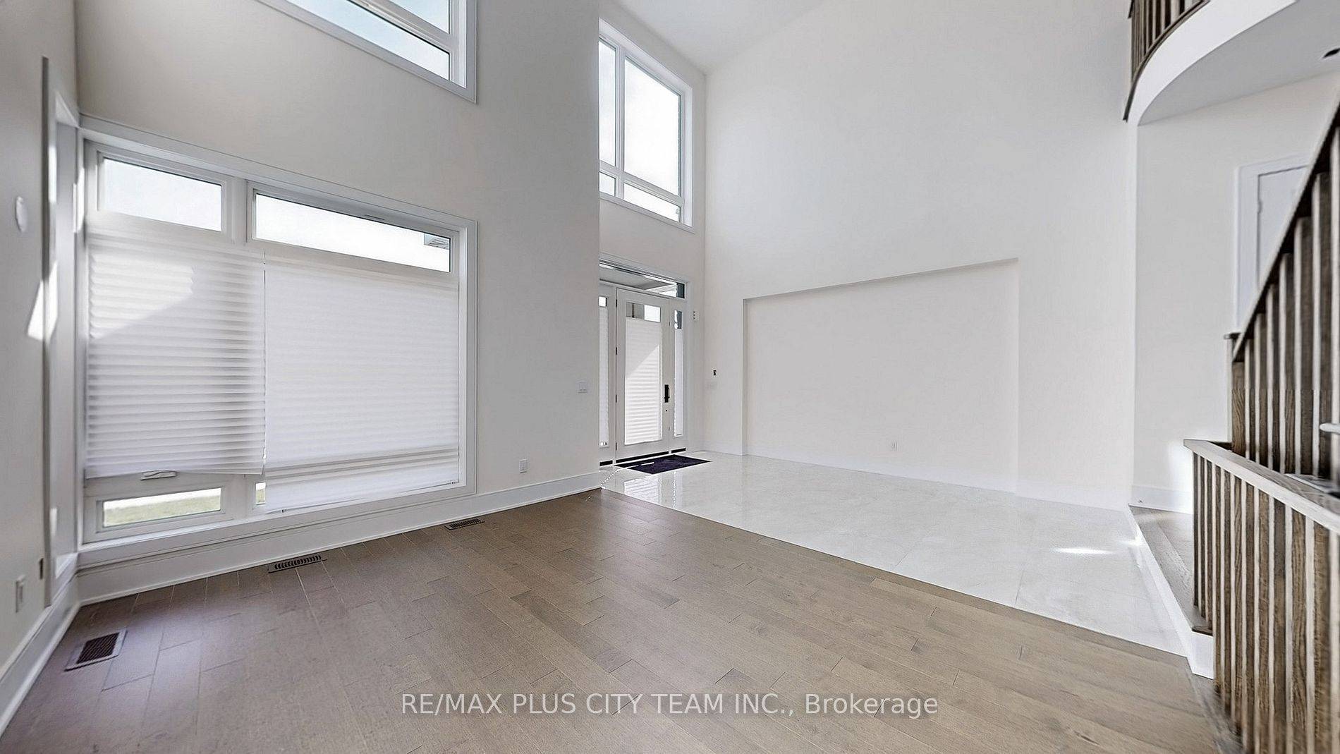 King, ON L7B 0T1,8 Saxby Farm AVE