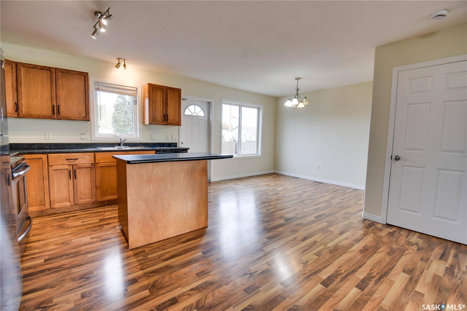 Saskatoon, SK S7N 1W3,120 115th STREET W