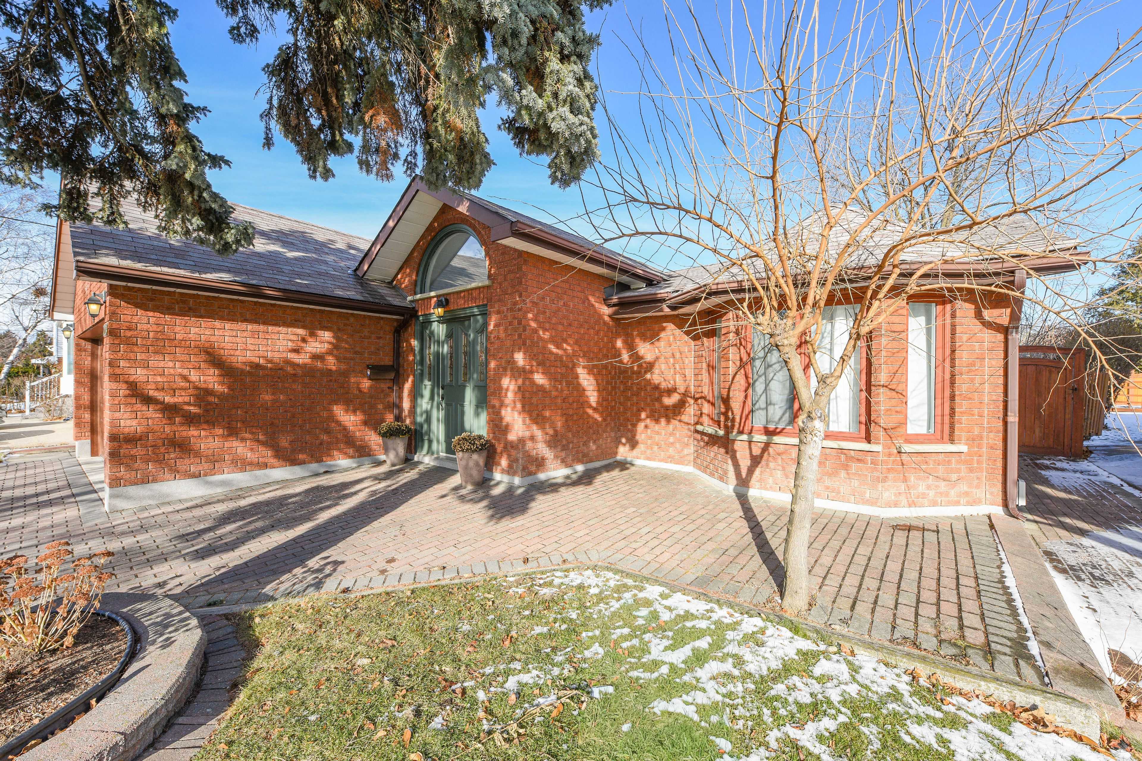 Mississauga, ON L4T 2Y6,7267 Topping RD