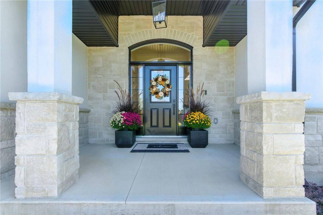 Norfolk, ON N0E 1Y0,270 Charles ST