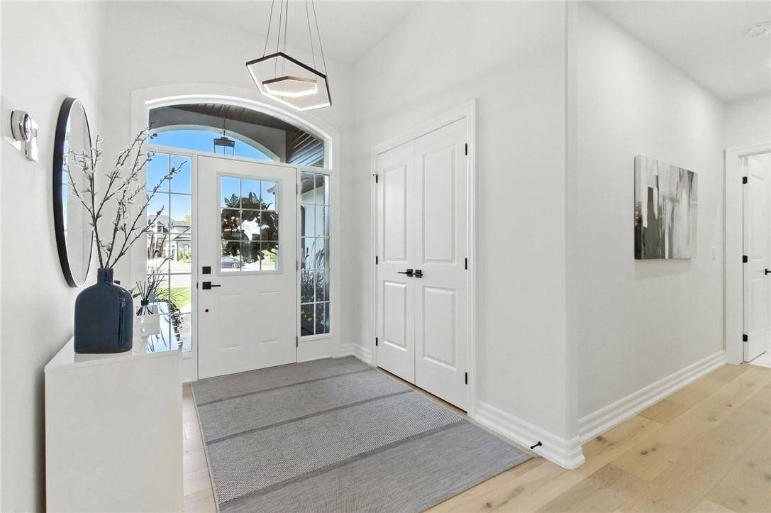 Norfolk, ON N0E 1Y0,270 Charles ST