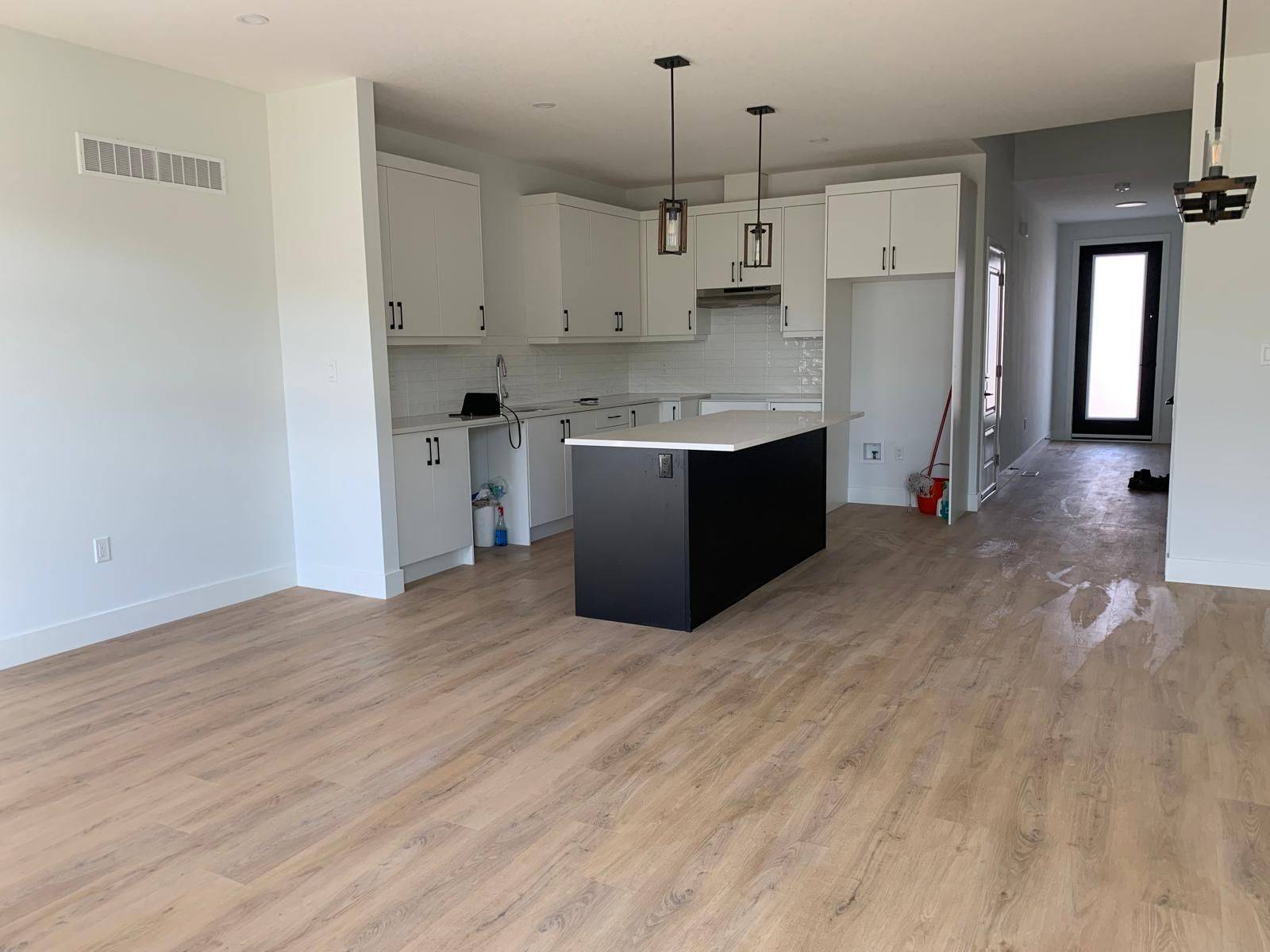 London North, ON N6G 3R4,1870 Aldersbrook Gate #29