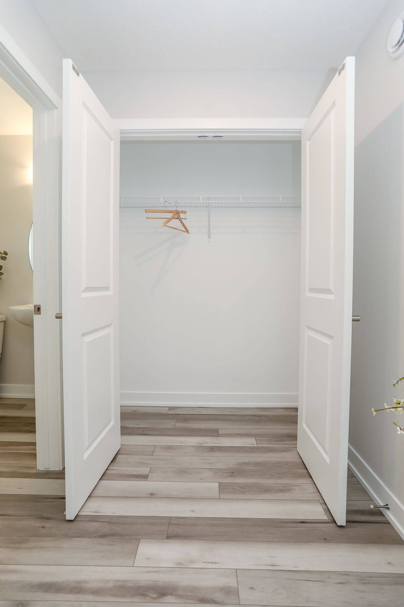 St. Thomas, ON N5R 0P3,24 HARROW LN