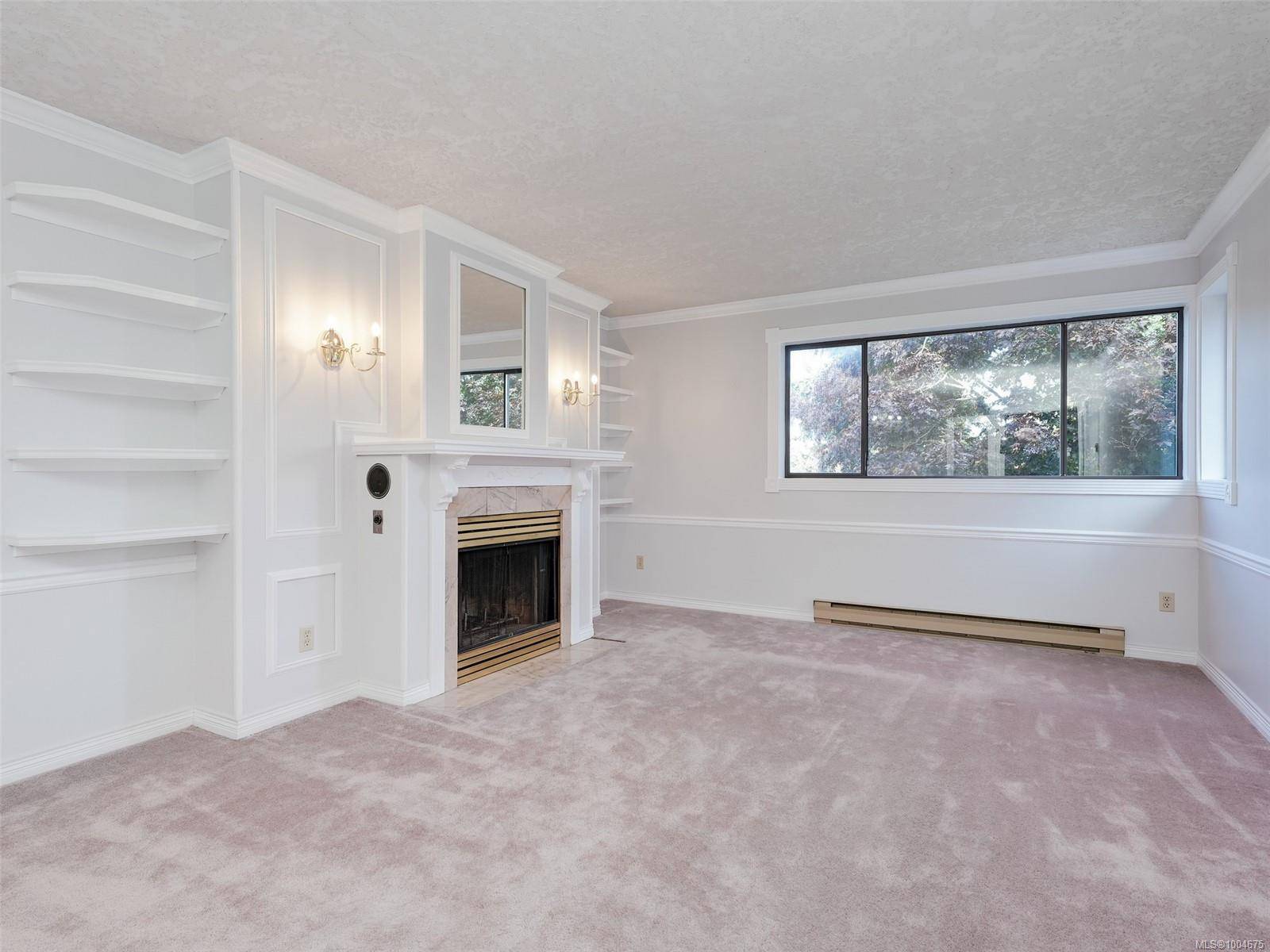 Victoria, BC V8V 3R9,1335 Rudlin St