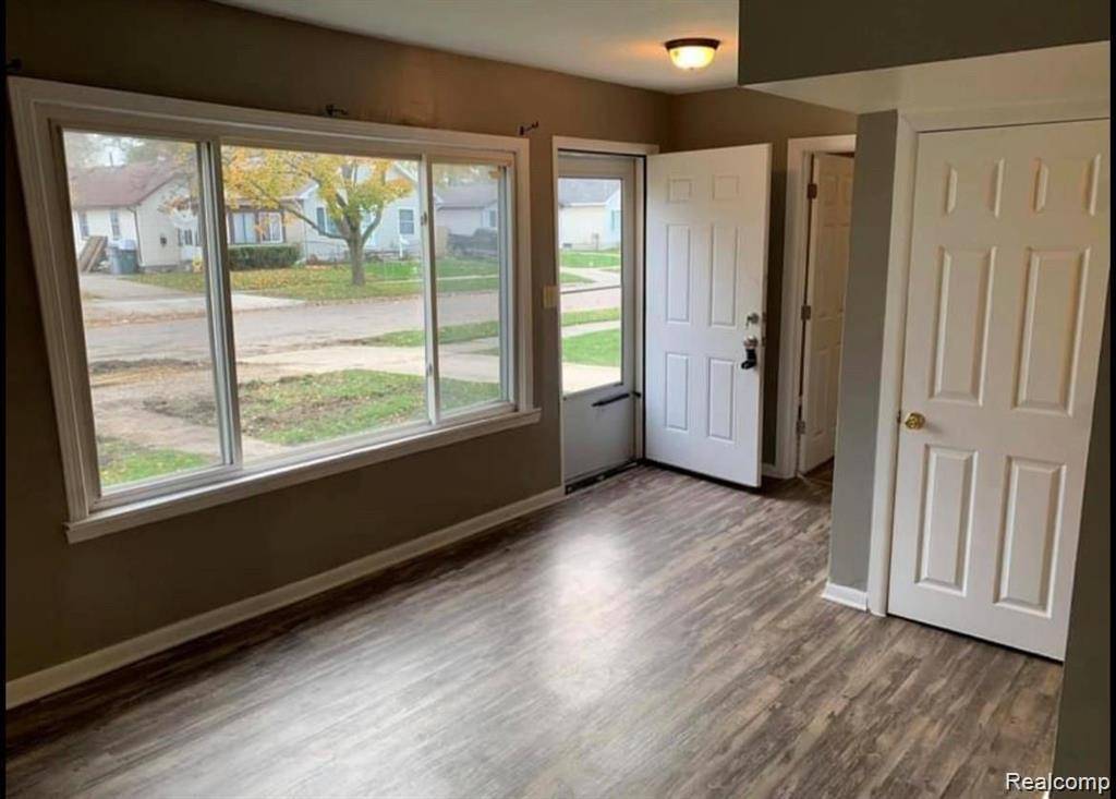 Hazel Park, MI 48030,1761 E Evelyn AVE