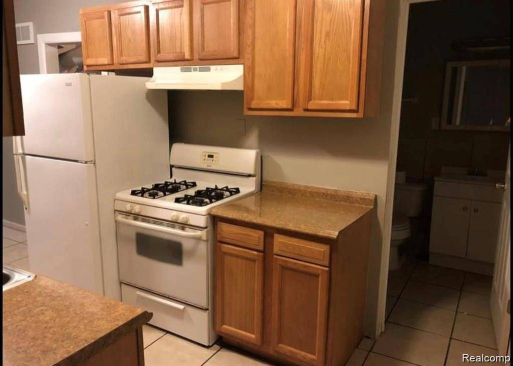 Hazel Park, MI 48030,1761 E Evelyn AVE