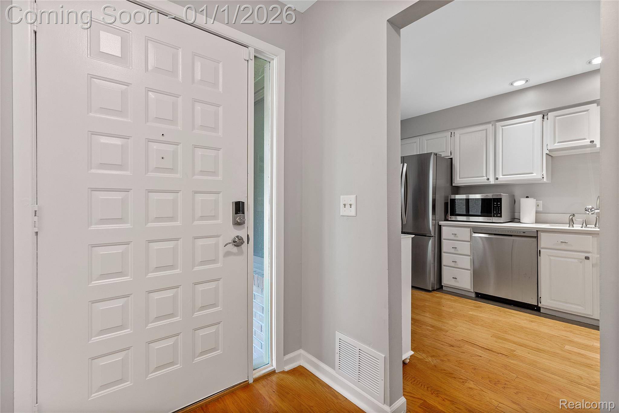 Rochester Hills, MI 48307,587 Tennyson